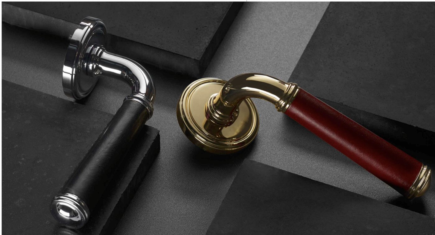 Luxury Style EUROLATON — herrajes dorados clásicos residencia premium México